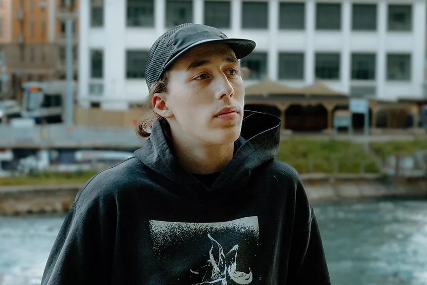 Le Flow x Jeune Hustler